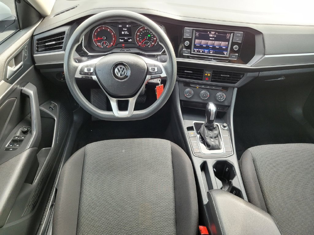 Certified Used 2020 Pure White Volkswagen 1.4T S image 13