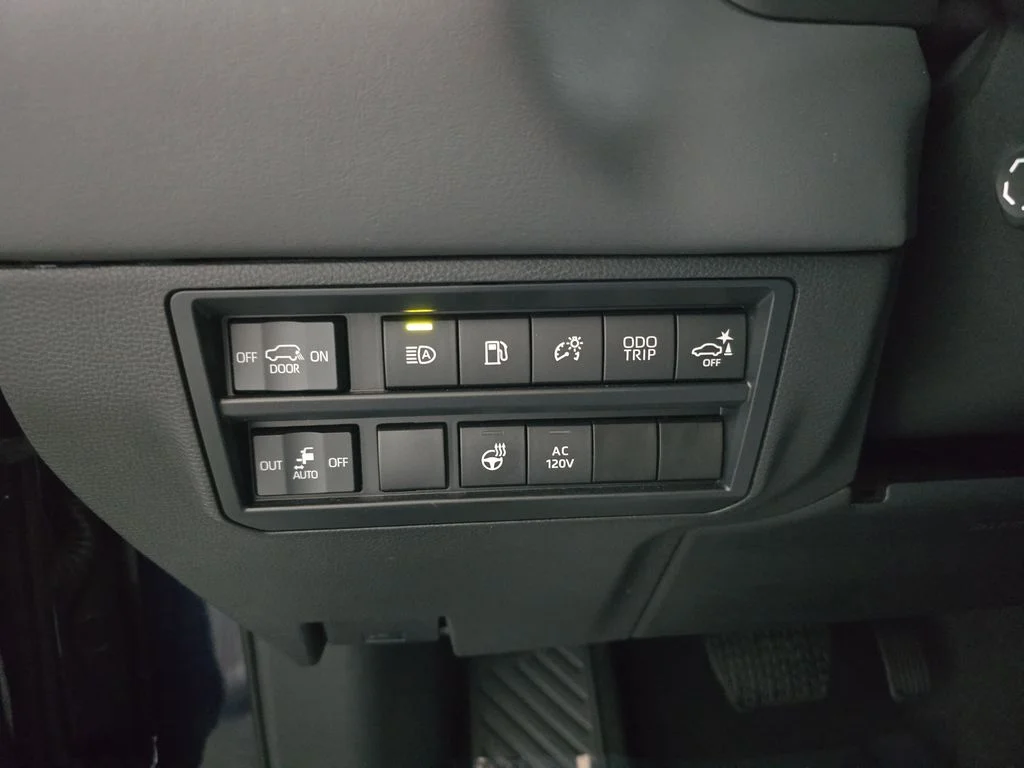 Used 2023 Blue Toyota Platinum image 27