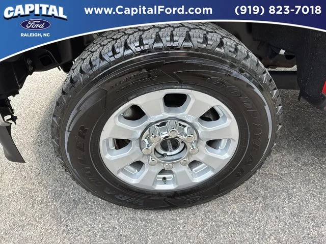 Used 2024 Red Ford XLT image 13