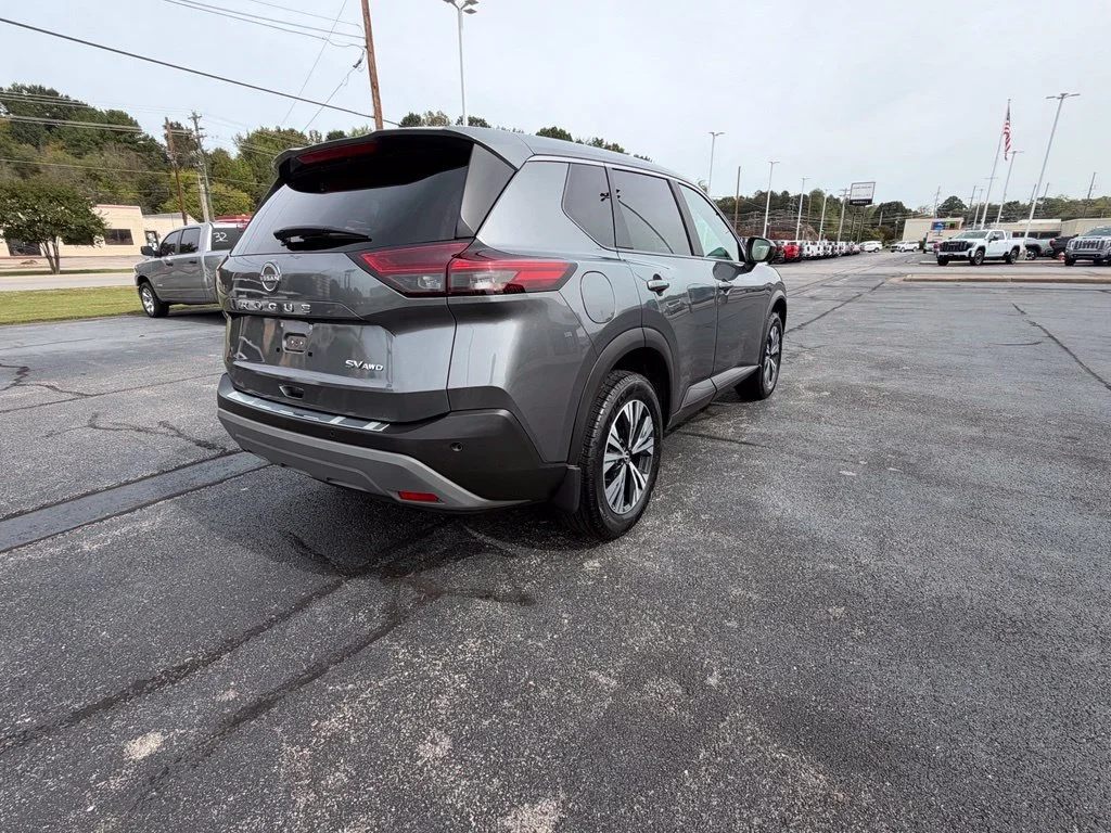 Used 2023 Gray Nissan SV image 12