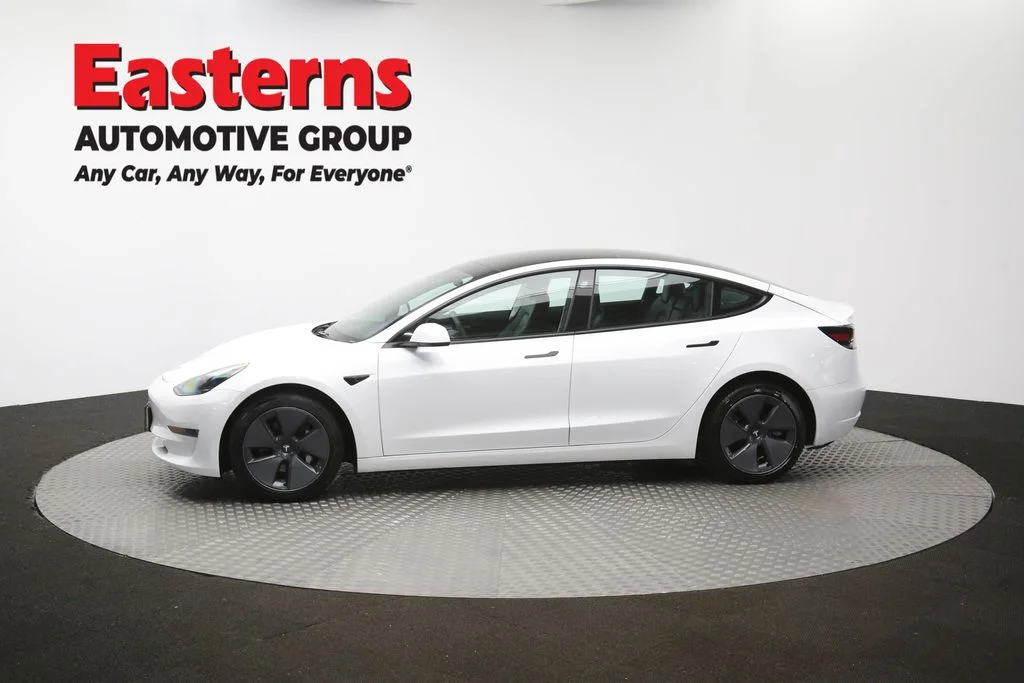 Used 2023 White Tesla Base image 54