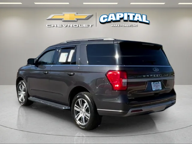 Used 2022  Ford XLT image 3