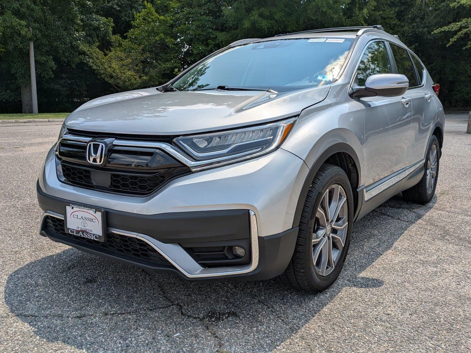 Used 2021 Lunar Silver Metallic Honda Touring image 8