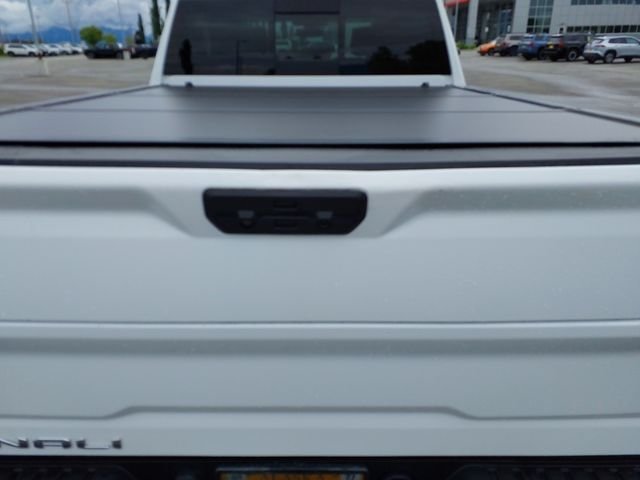 Used 2020 White GMC Denali image 23