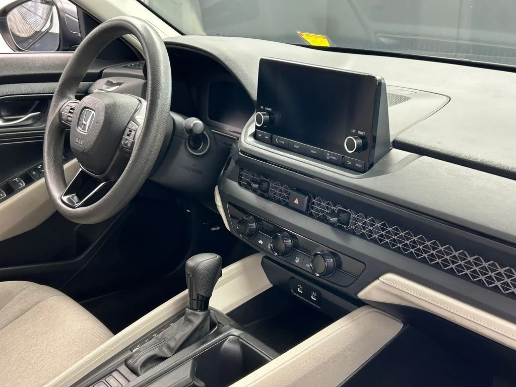 Used 2024 Gray Honda LX image 46