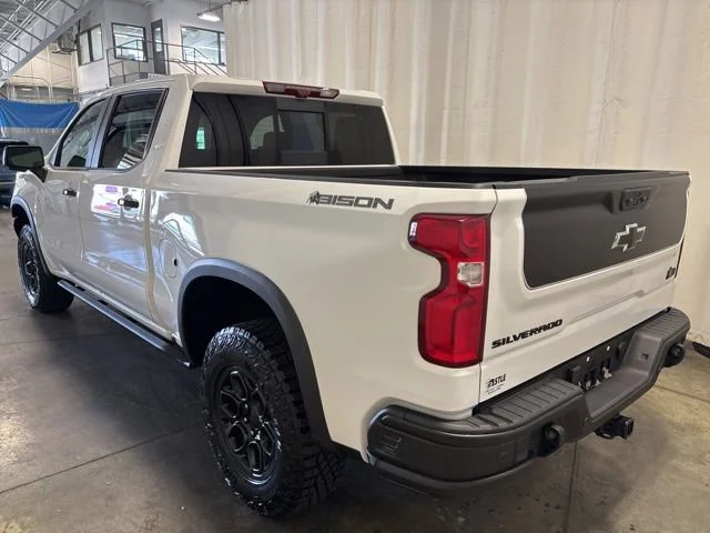 Used 2024 Summit White Chevrolet ZR2 image 6