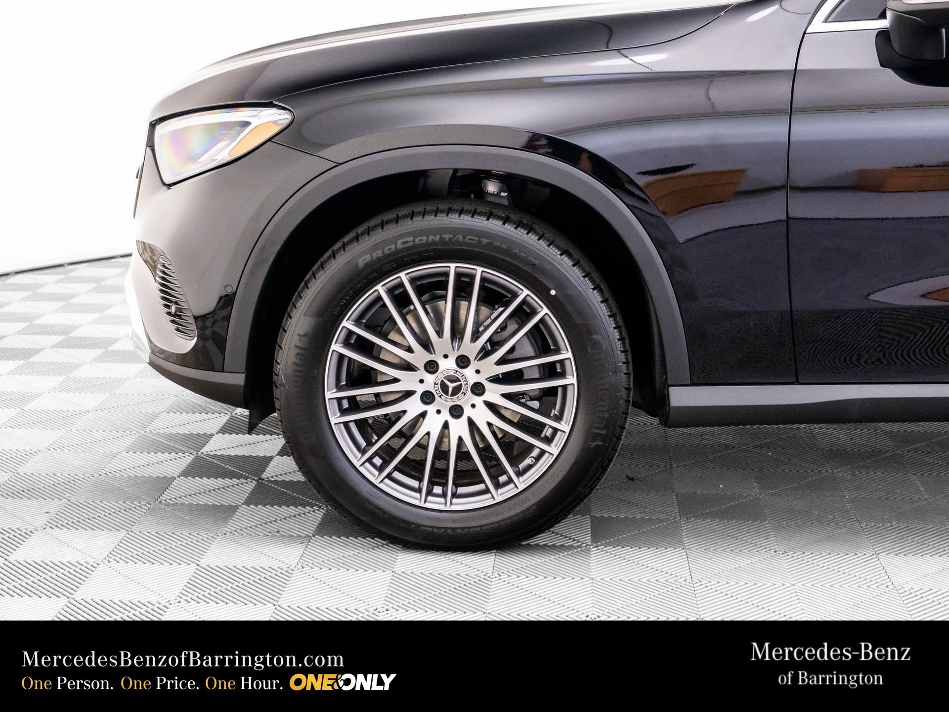 New 2026 Black Mercedes-Benz GLC 300 image 77