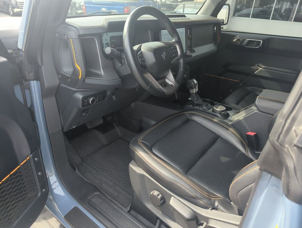 Used 2024 Gray Ford Badlands image 10