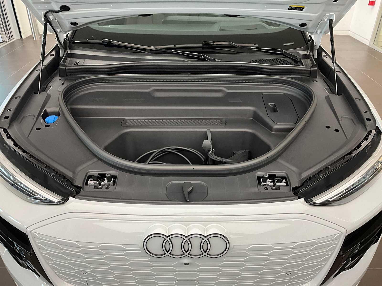Used 2025 Glacier White Metallic Audi Premium Plus image 21