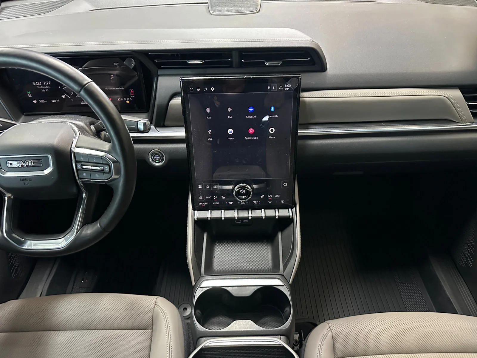 Used 2025 Sterling Metallic GMC AWD Elevation image 22