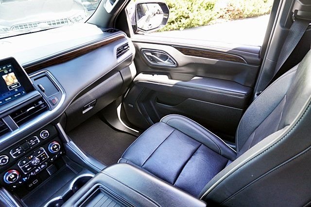 Used 2024 Gray Chevrolet Premier image 21