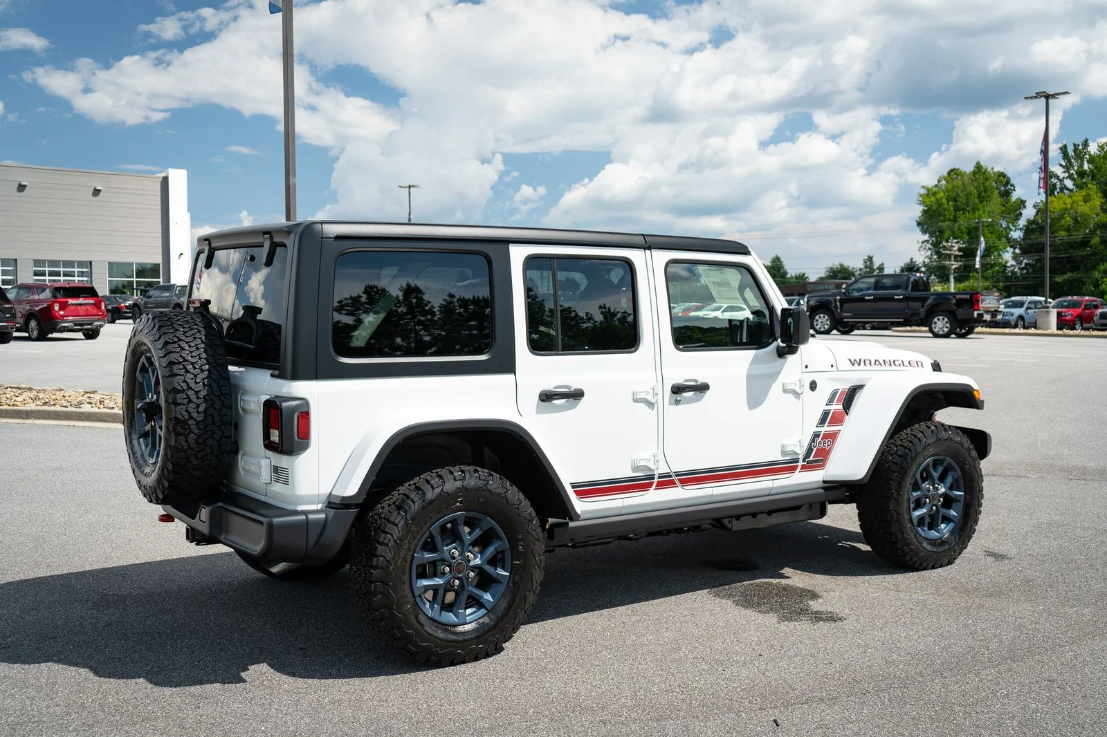 New 2026 Bright White Clearcoat Jeep Willys image 13