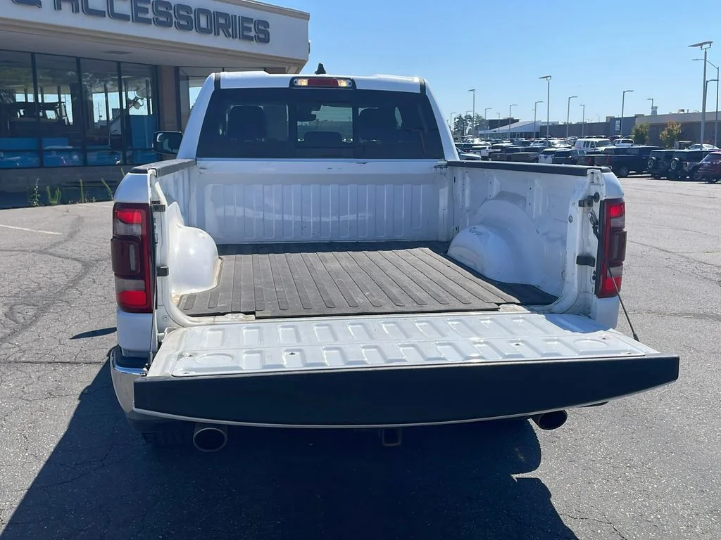 2020 RAM Ram 1500 Pickup Laramie - Photo 9