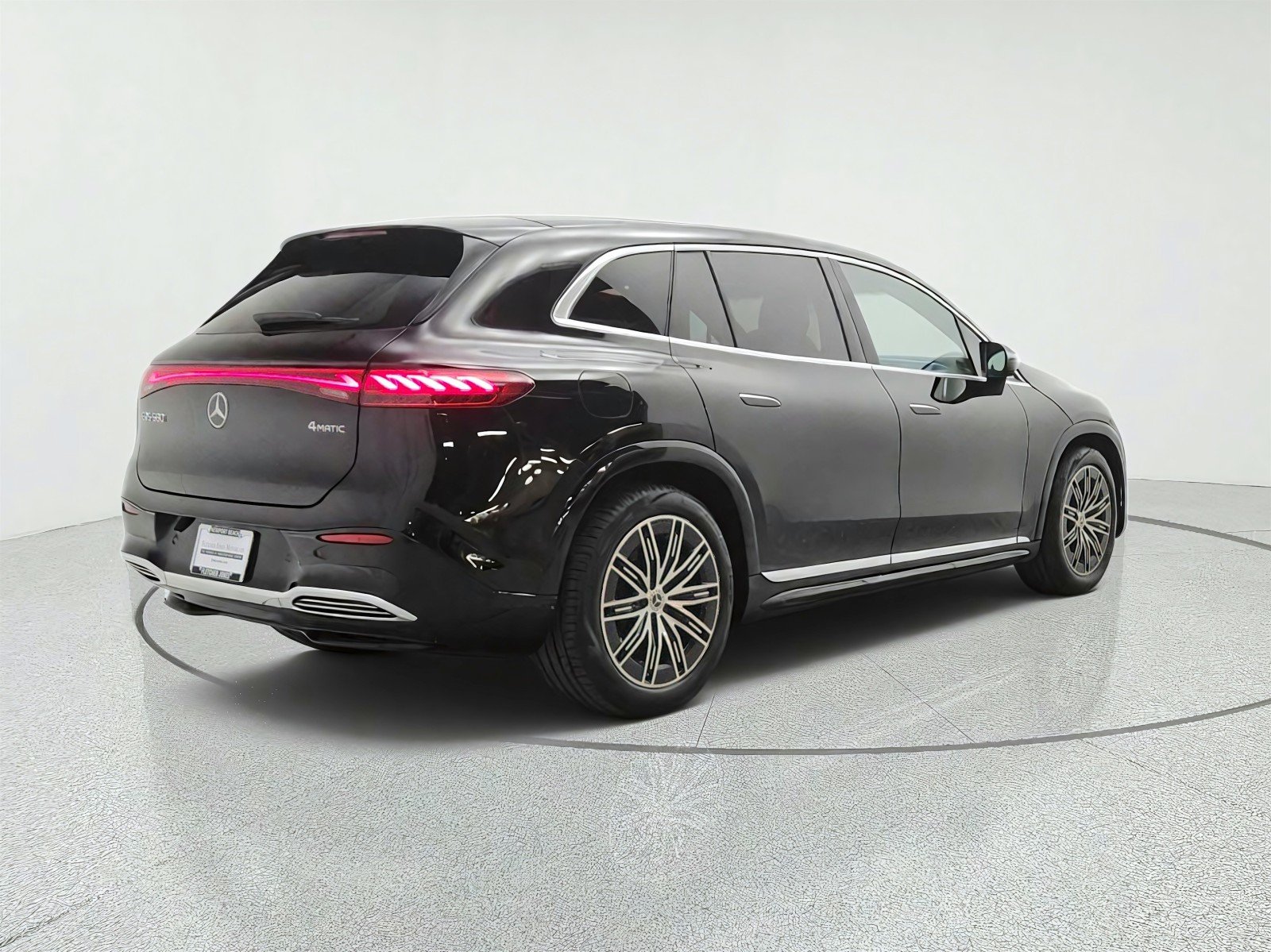 Certified Used 2023 Obsidian Black Metallic Mercedes-Benz EQS 580 4MATIC® SUV image 5
