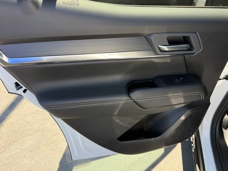 New 2026 Summit White GMC Elevation image 17
