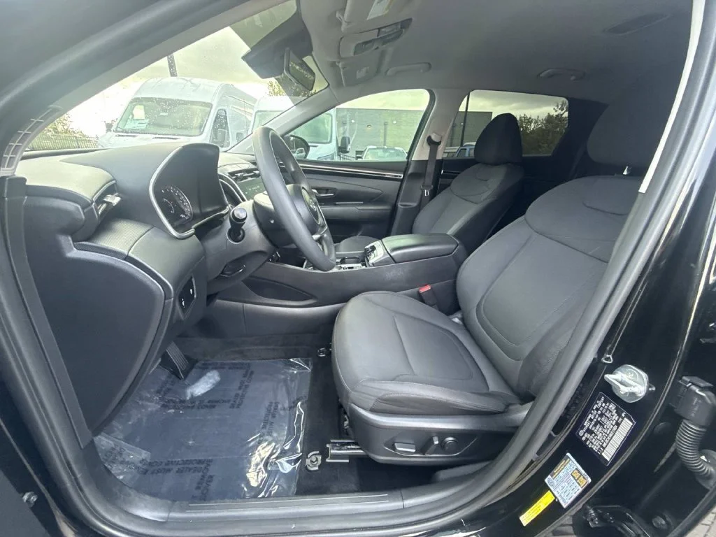 Used 2022 Black Hyundai SEL image 15