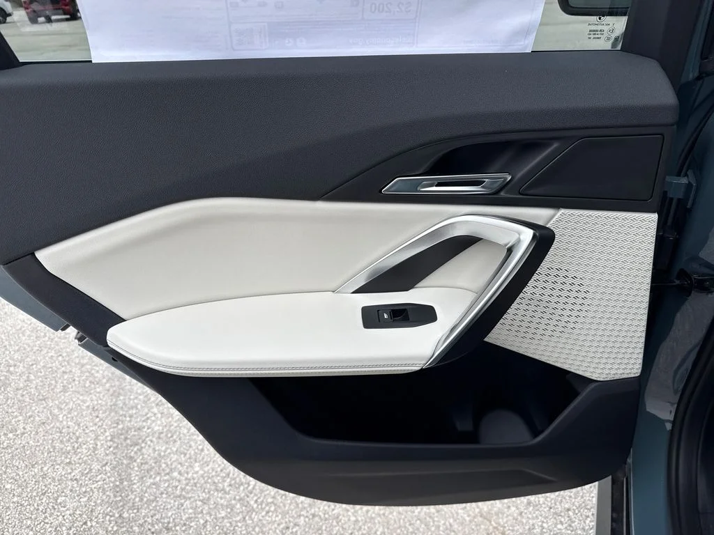 New 2026 Green BMW xDrive28i image 21