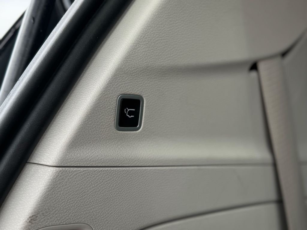 2024 Chrysler Pacifica Touring L - Photo 21