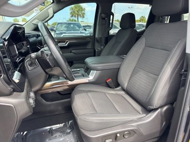 Used 2023 Gray Chevrolet LT image 18