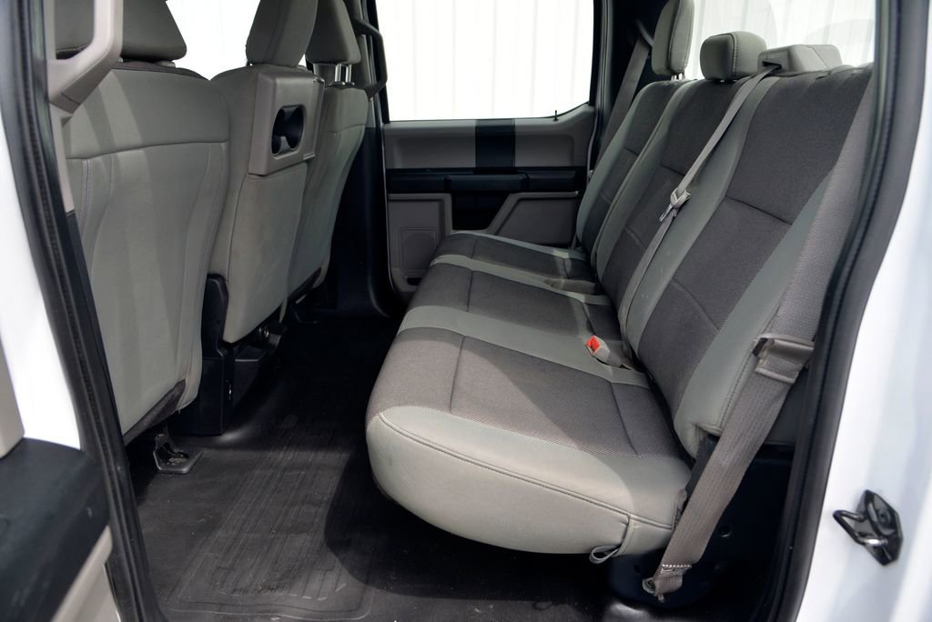 Used 2020 White Ford XL image 28