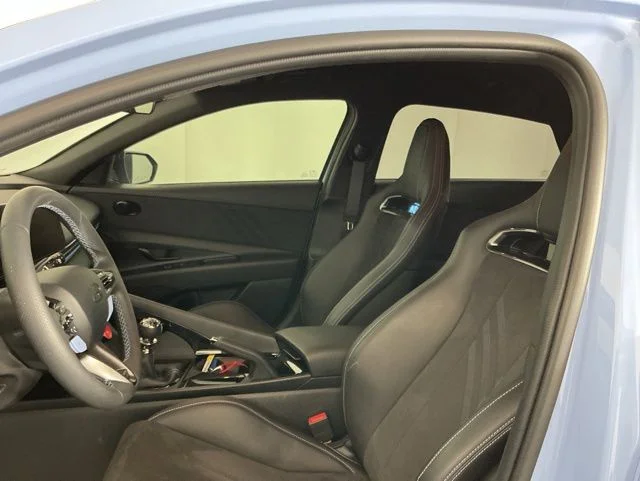 Used 2025 Blue Hyundai Base image 14