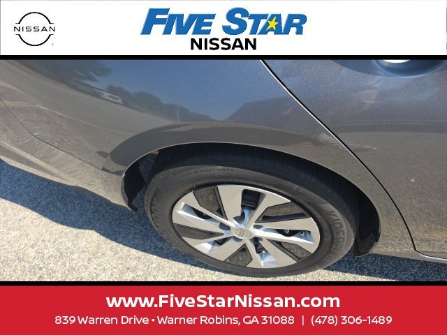 Used 2022 Gray Nissan 2.5 S image 6