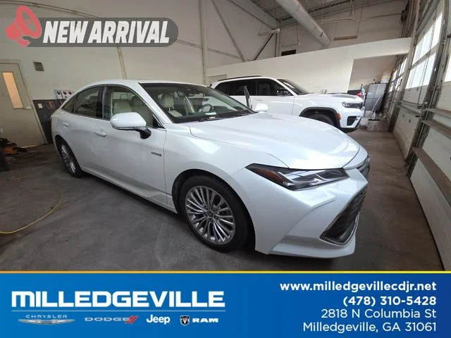 Used 2020 Beige Toyota Limited image 1