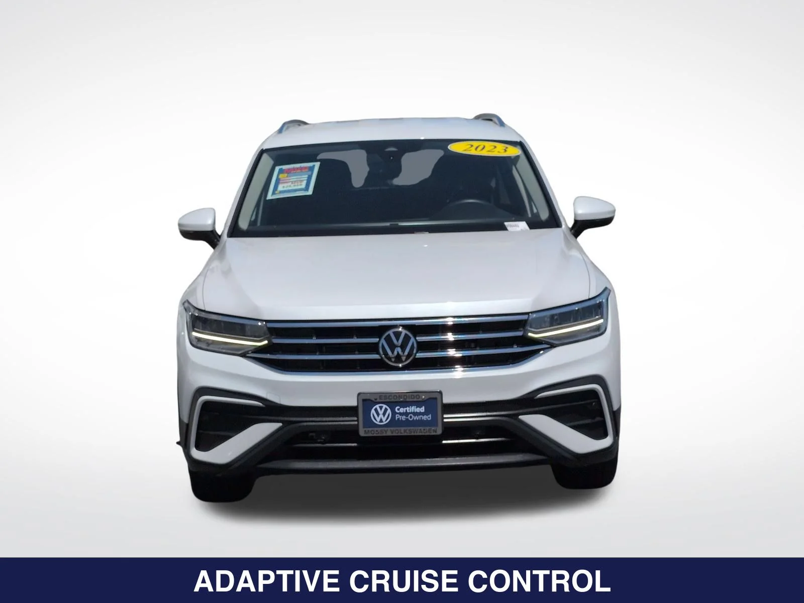 Used 2023 White Volkswagen 2.0T SE image 4