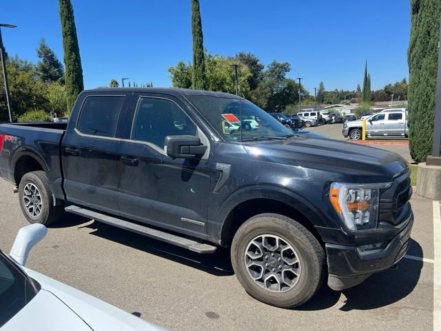 Used 2022 Black Ford XLT image 4