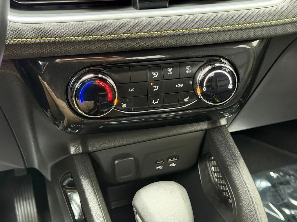 Used 2024 Gray Chevrolet ACTIV image 14