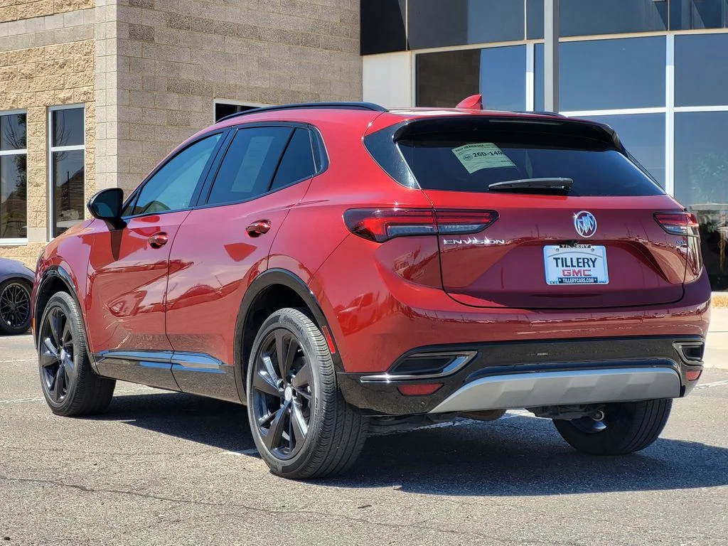Used 2021 CINNABAR METALLIC Buick Preferred image 5