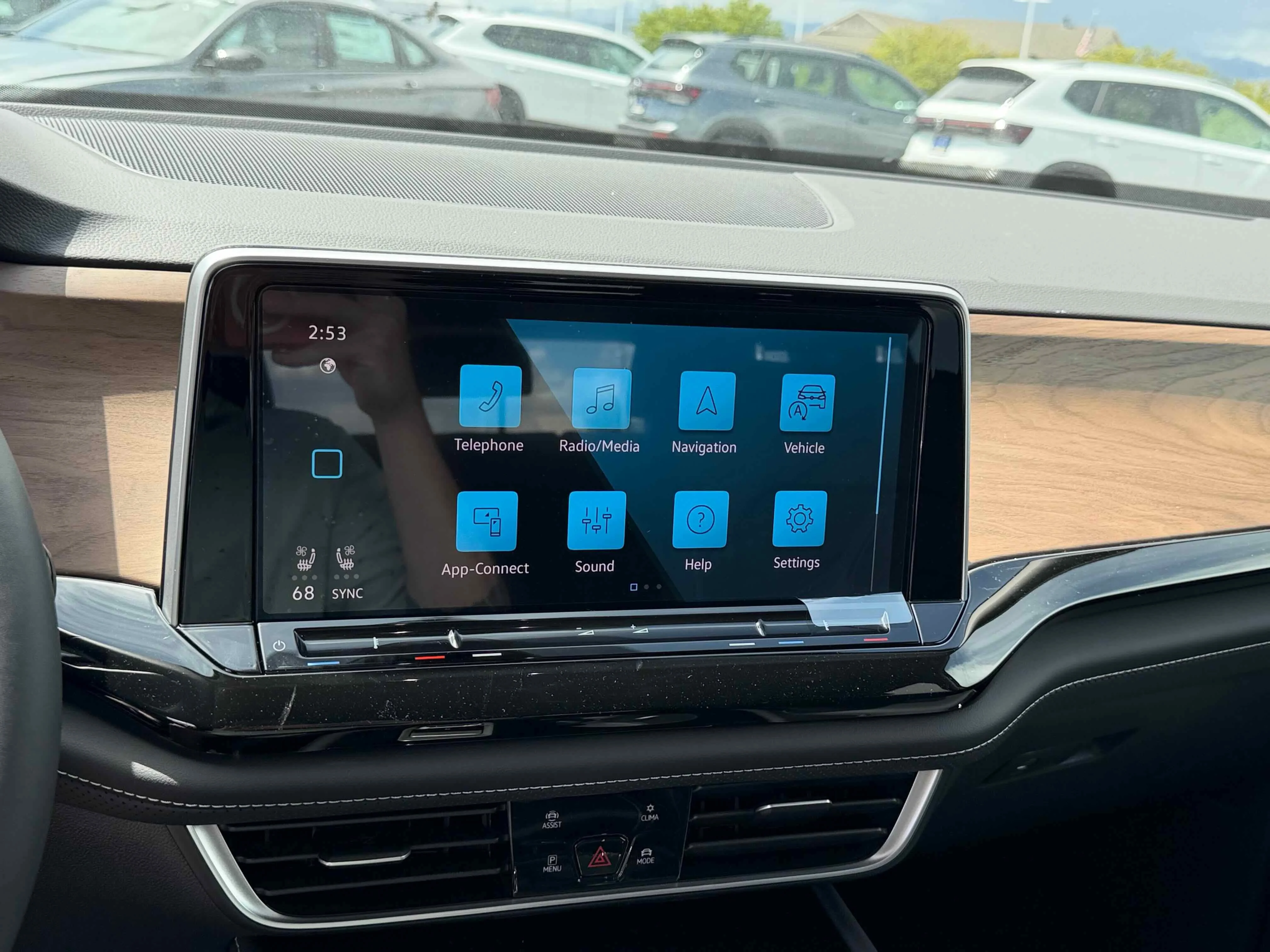 New 2026 Green Volkswagen 2.0T SE w/Technology image 20