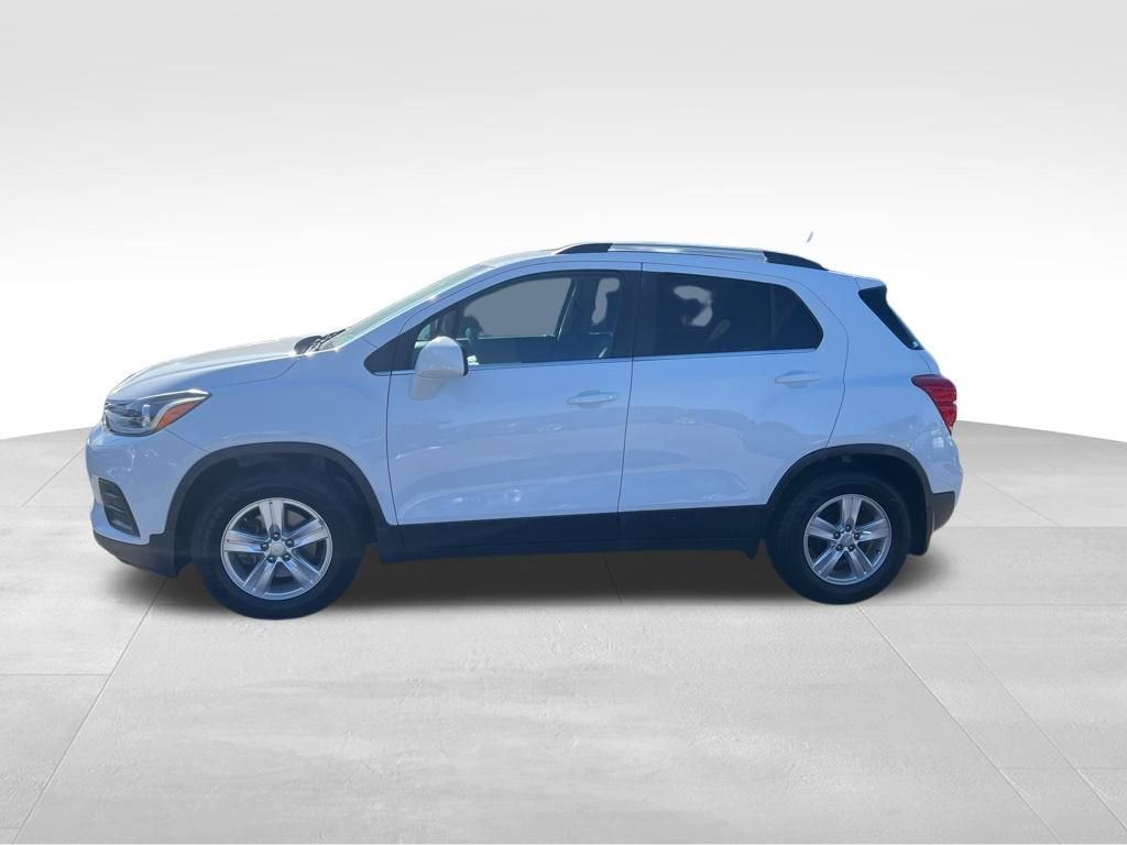 2018 Chevrolet Trax LT photo 2