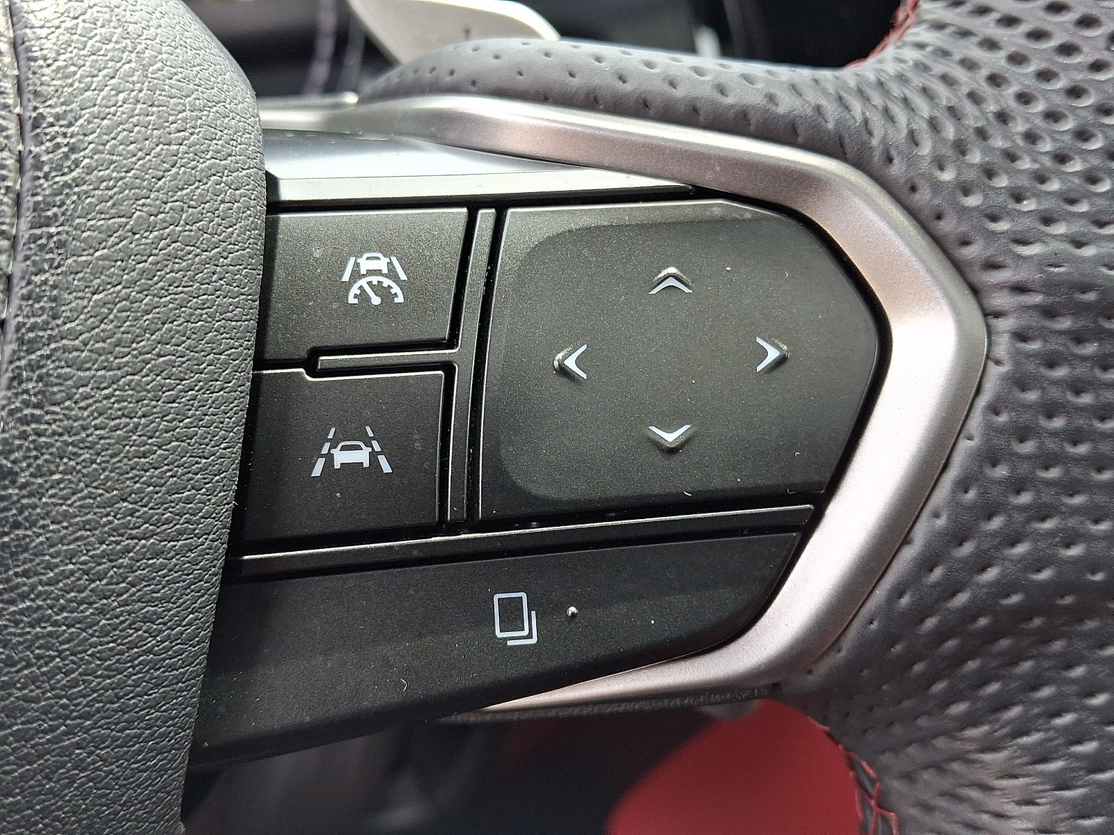 Certified Used 2024 ULTRA WHITE Lexus F SPORT HANDLING AWD image 22