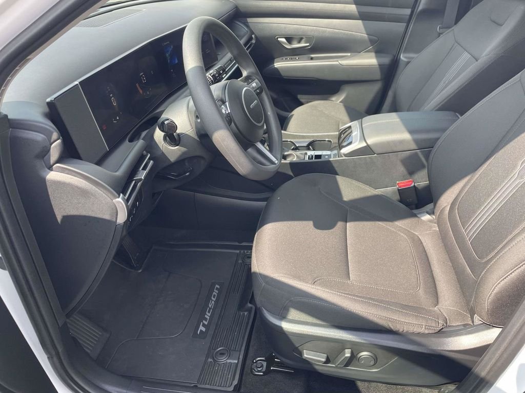 Used 2026 White Hyundai SEL image 12