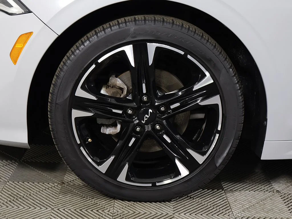 Certified Used 2024 Gray Kia GT-Line image 21