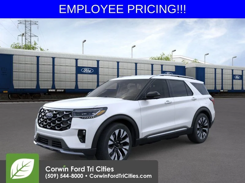 New 2026 Star White Metallic Tri-Coat Ford Platinum image 1