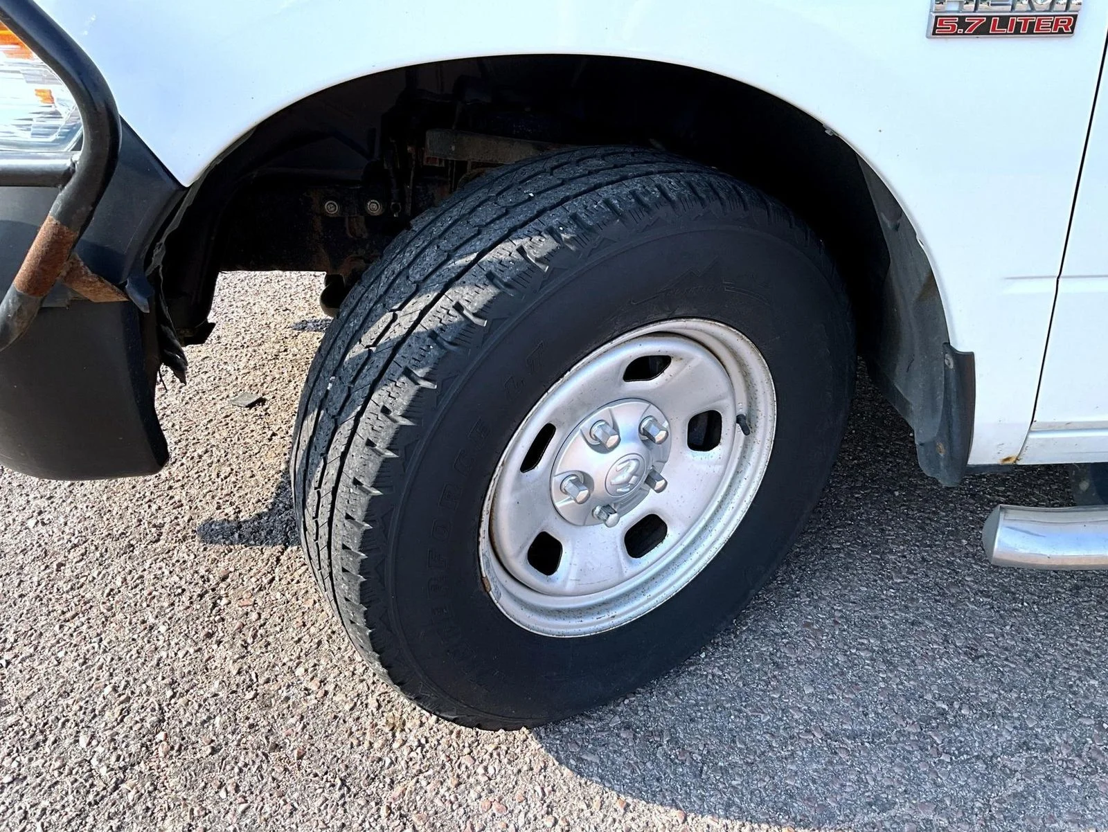 Used 2018 White Ram SSV image 23