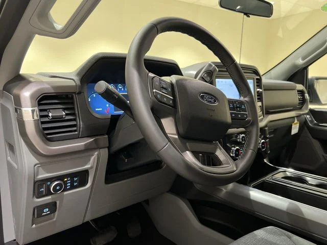 New 2026 White Ford XLT image 9