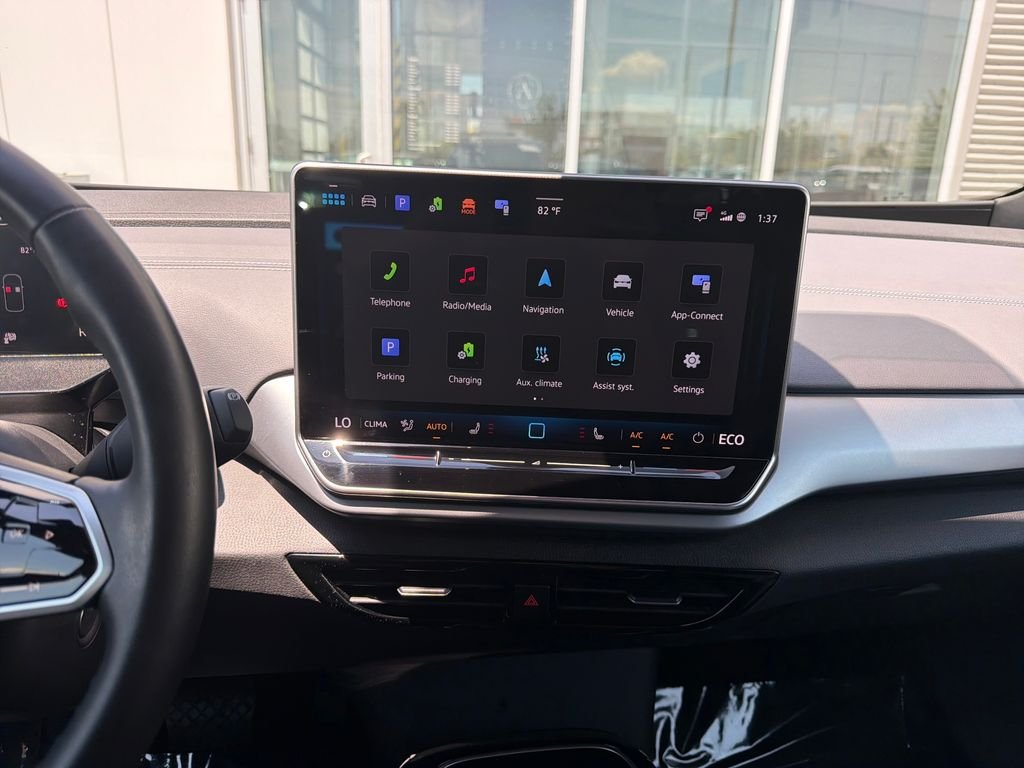 Certified Used 2024 Pure Gray Volkswagen Pro image 19