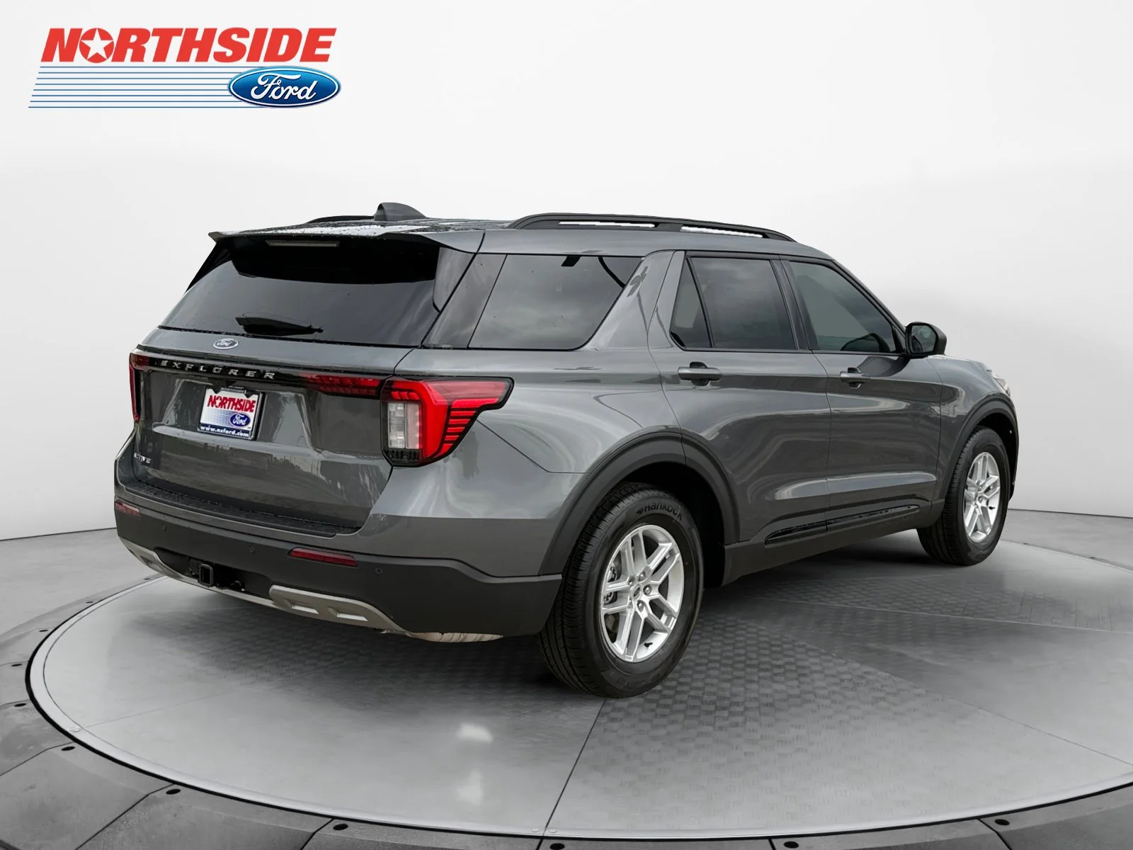 New 2026 Carbonized Gray Metallic Ford Active image 7