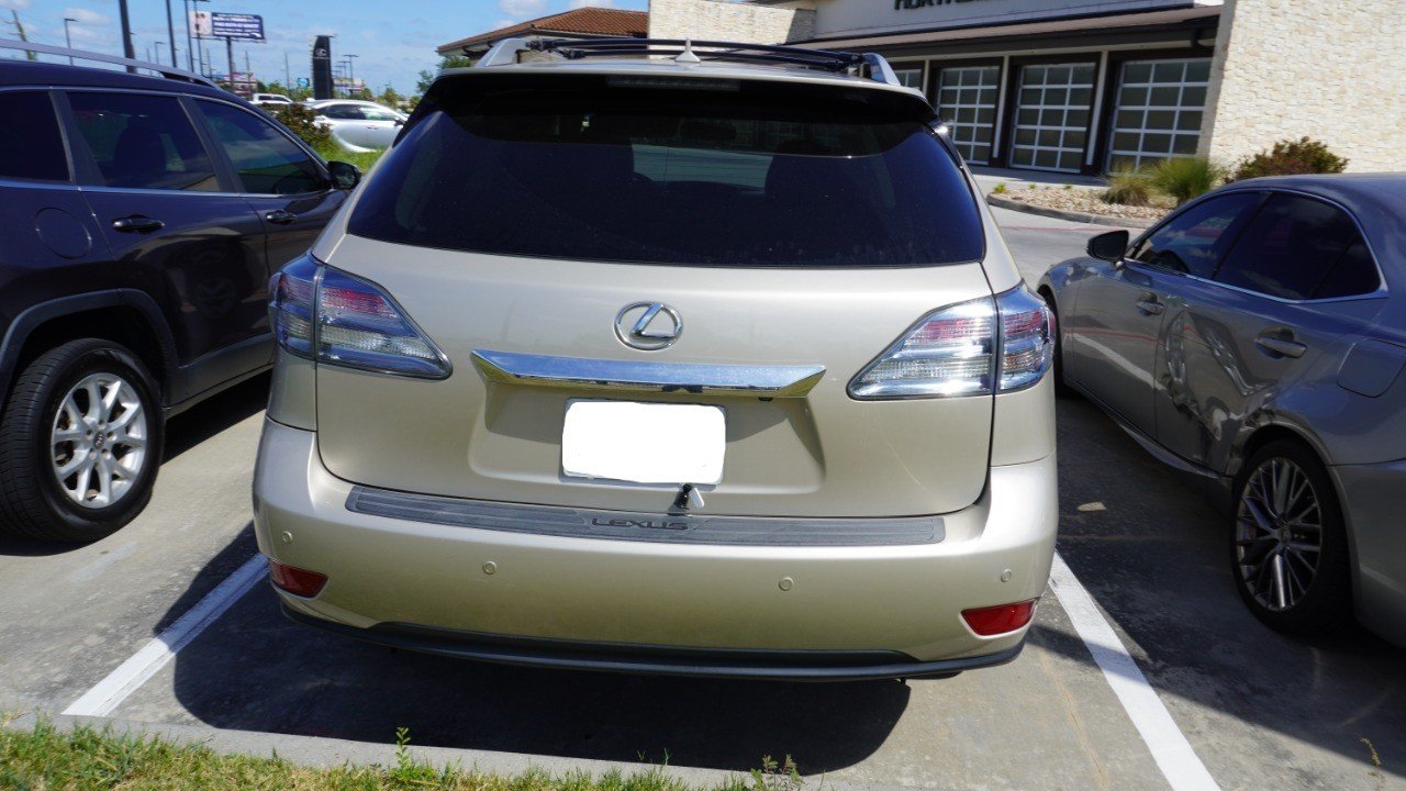 Used 2012 Beige Lexus  image 6