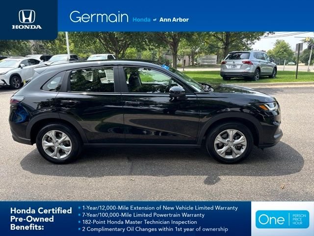 Certified Used 2025 Crystal Black Pearl Honda LX image 7