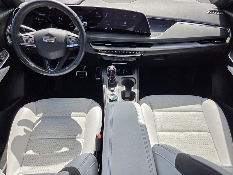 Used 2024 WHITE CADILLAC FWD 4DR SPORT image 10