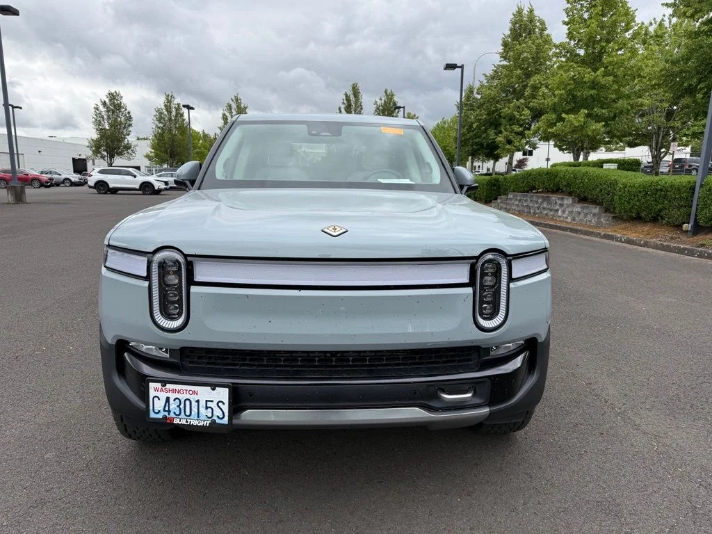 Used 2022 Rivian R1T Launch Edition with VIN 7FCTGAAL9NN011655 for sale in Gresham, OR