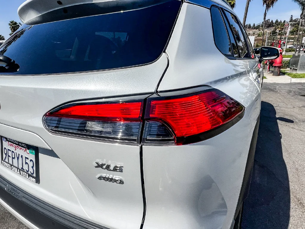 Used 2023 Beige Toyota XLE image 8