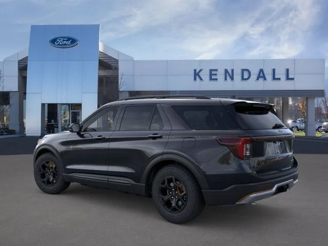 New 2026 Agate Black Metallic Ford Tremor image 4