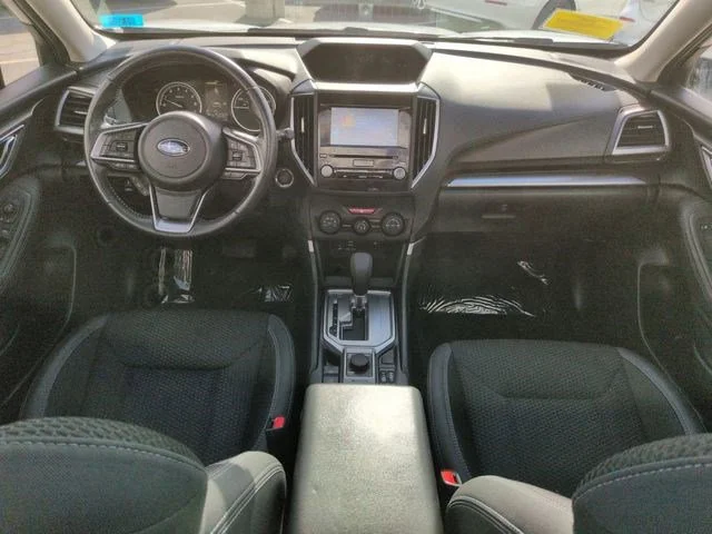 2022 Subaru Forester Premium - Photo 27