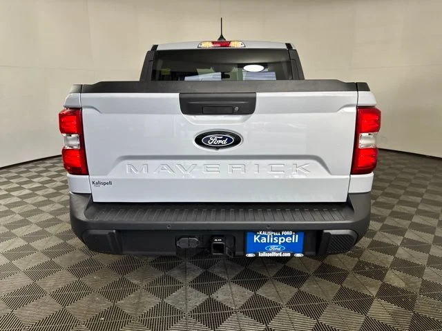 New 2026 Space White Metallic Ford XLT image 18
