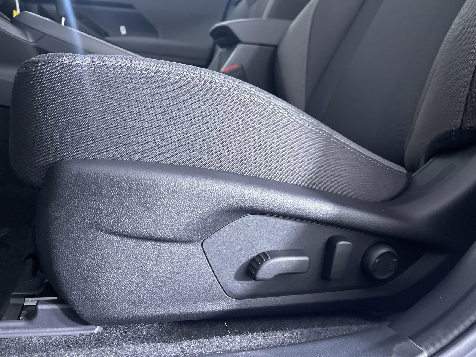 Used 2026 Ice Silver Metallic Subaru Premium image 13
